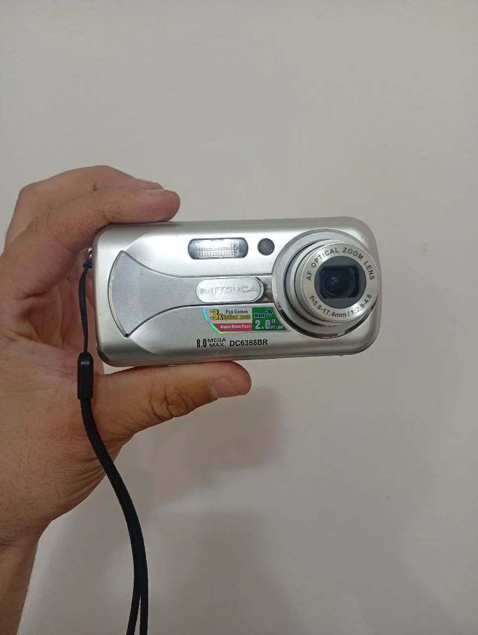 Camera digital  - Foto 2