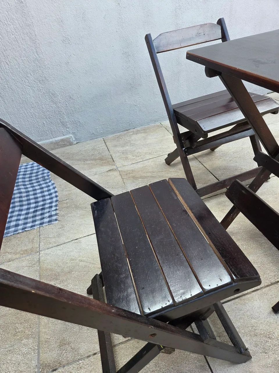 Mesa com 4 cadeiras - Foto 4