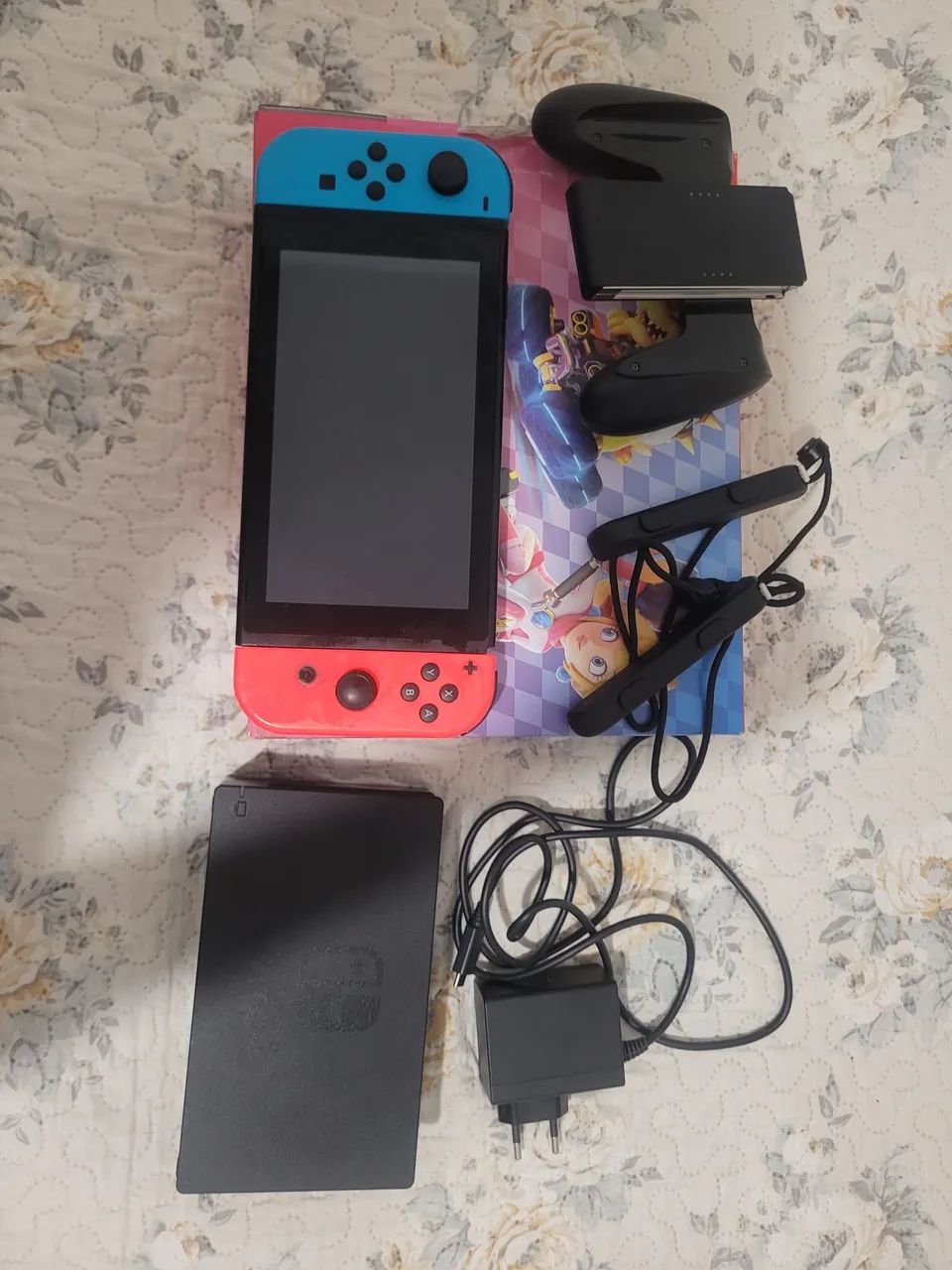NINTENDO SWITCH V2 64GB