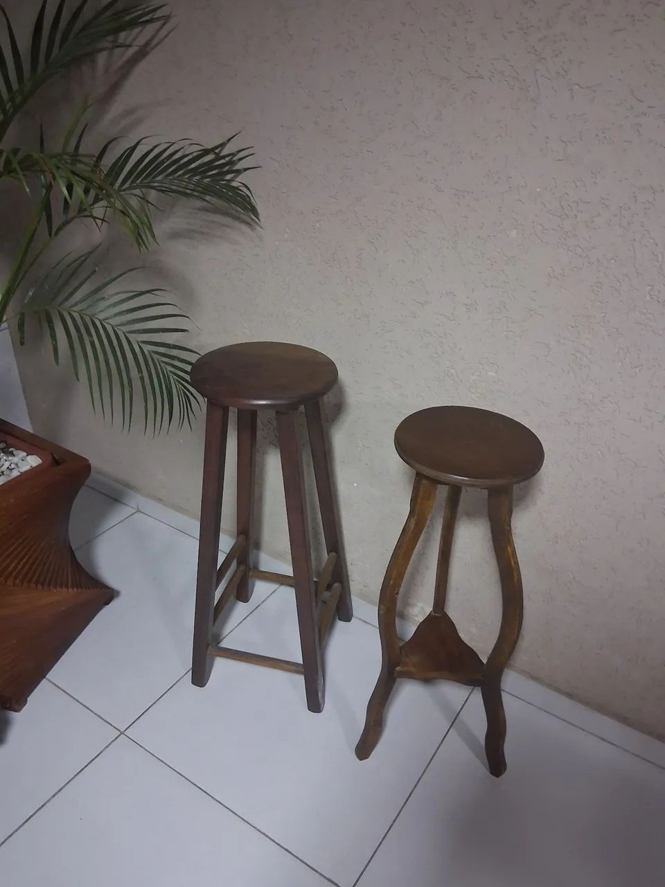 2 banquetas novas Lindas - Foto 2