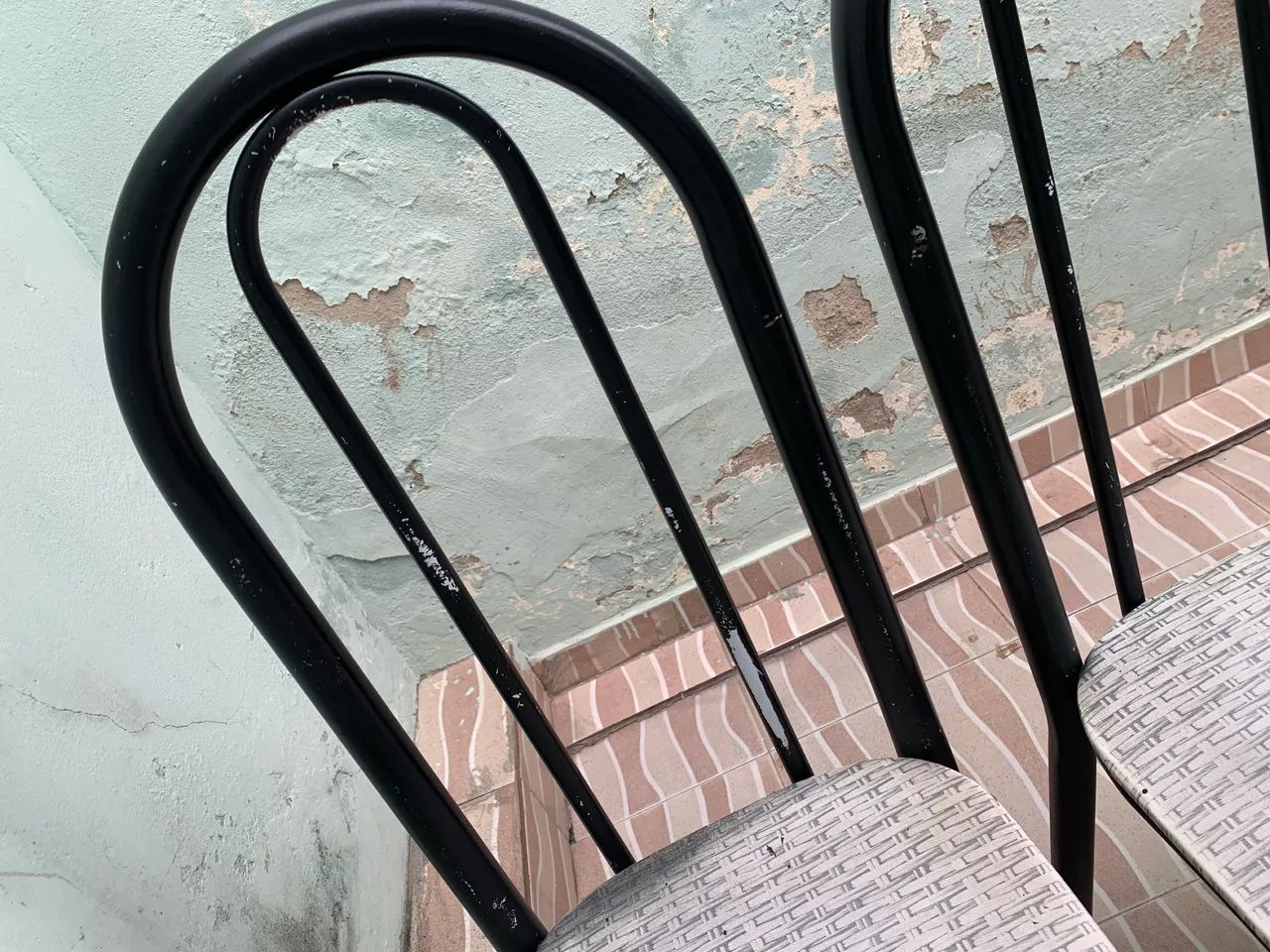 Mesa com 4 cadeiras  - Foto 3