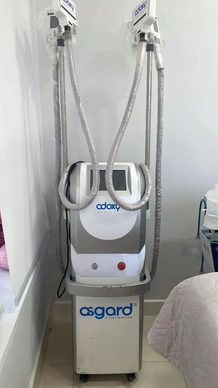 2 Máquinas Estéticas Criolipólise Asgard VC10 + Laser de Diodo