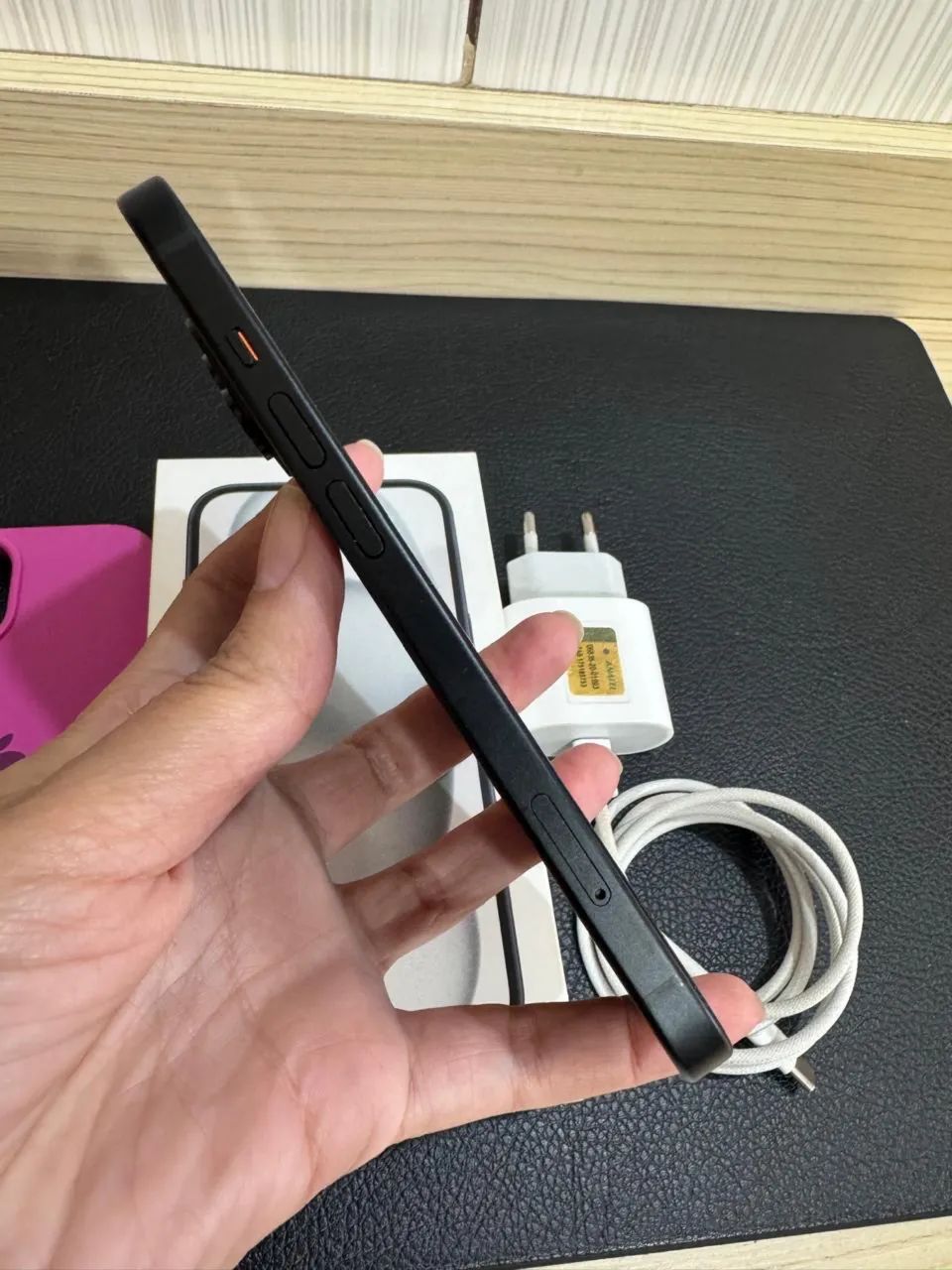 iPhone 15 128g 87% de bateria  - Foto 3