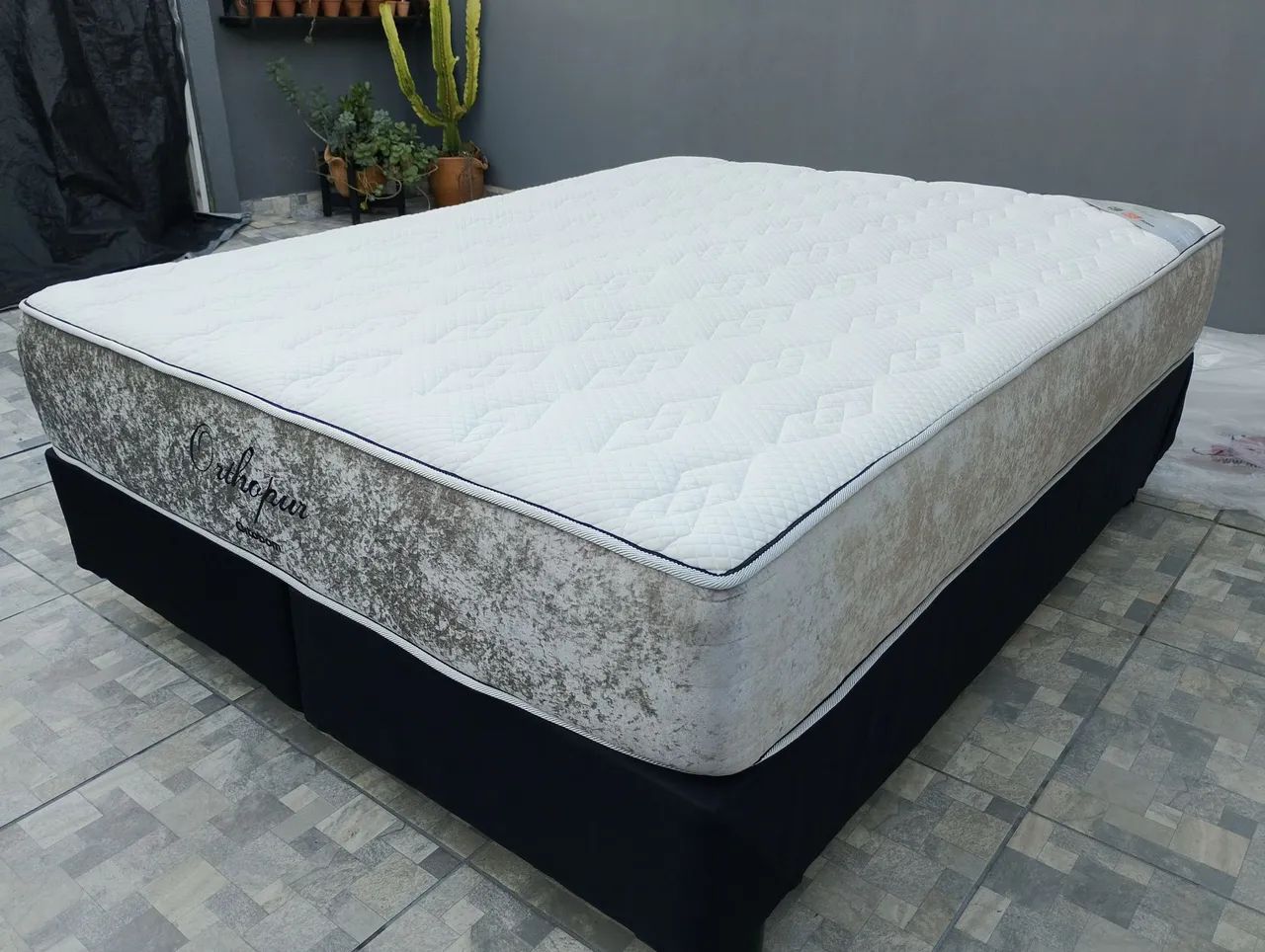 Excelente cama box queen size Ortophur Ortobom  - Foto 2
