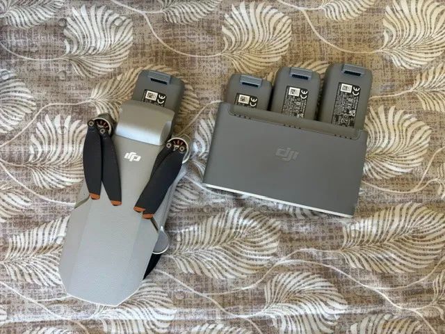 Drone DJI mini 2 SE combo FLY MORE - Foto 3