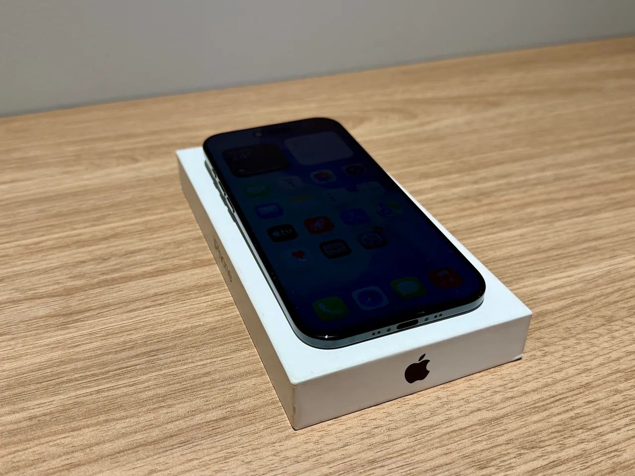 iPhone Air 256GB Preto 1 mês de uso - Seminovo - Celulares e