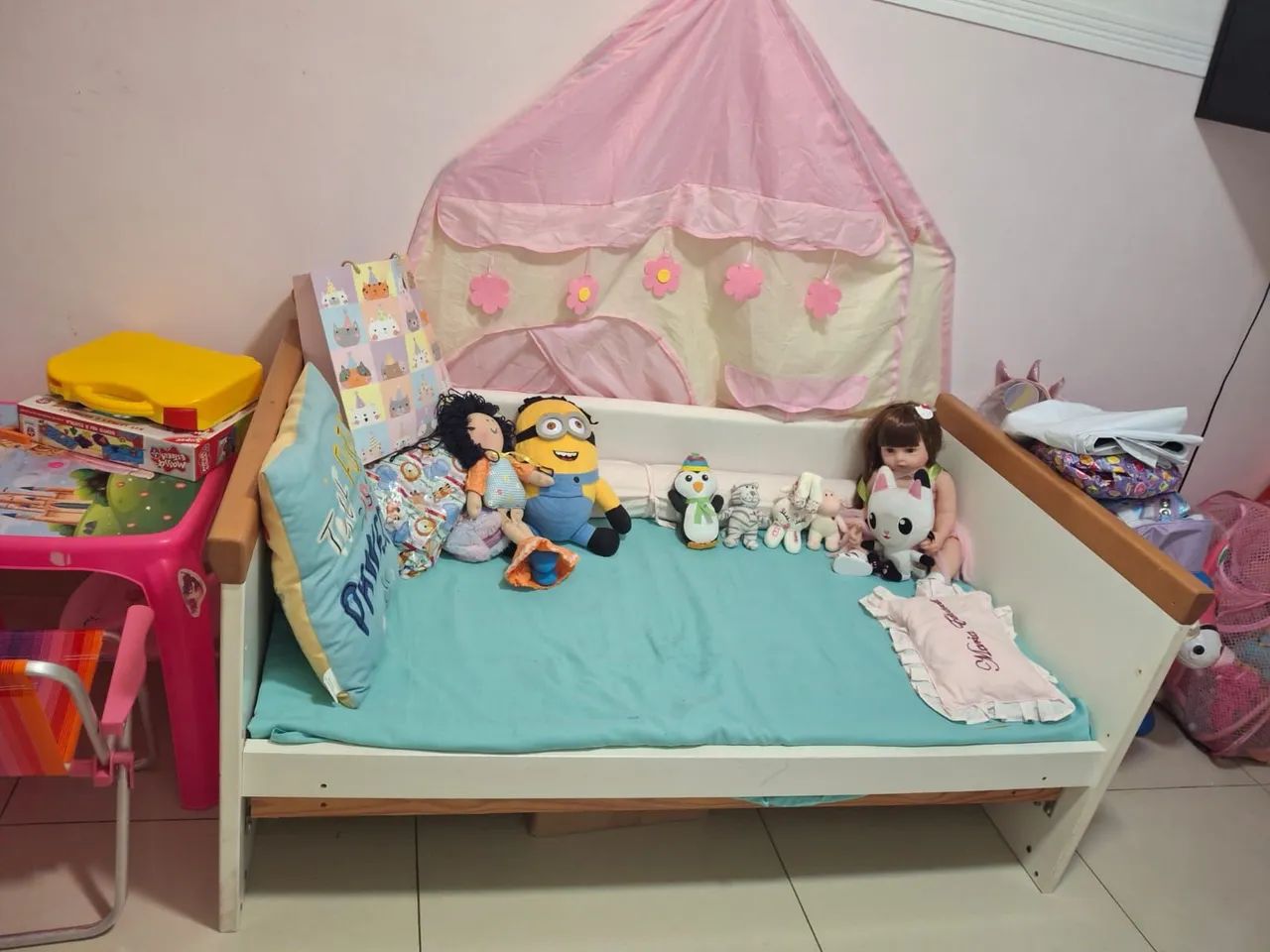 Cama/ berço com colchão completa ótimo estado colchão incluso sem uso  - Foto 2