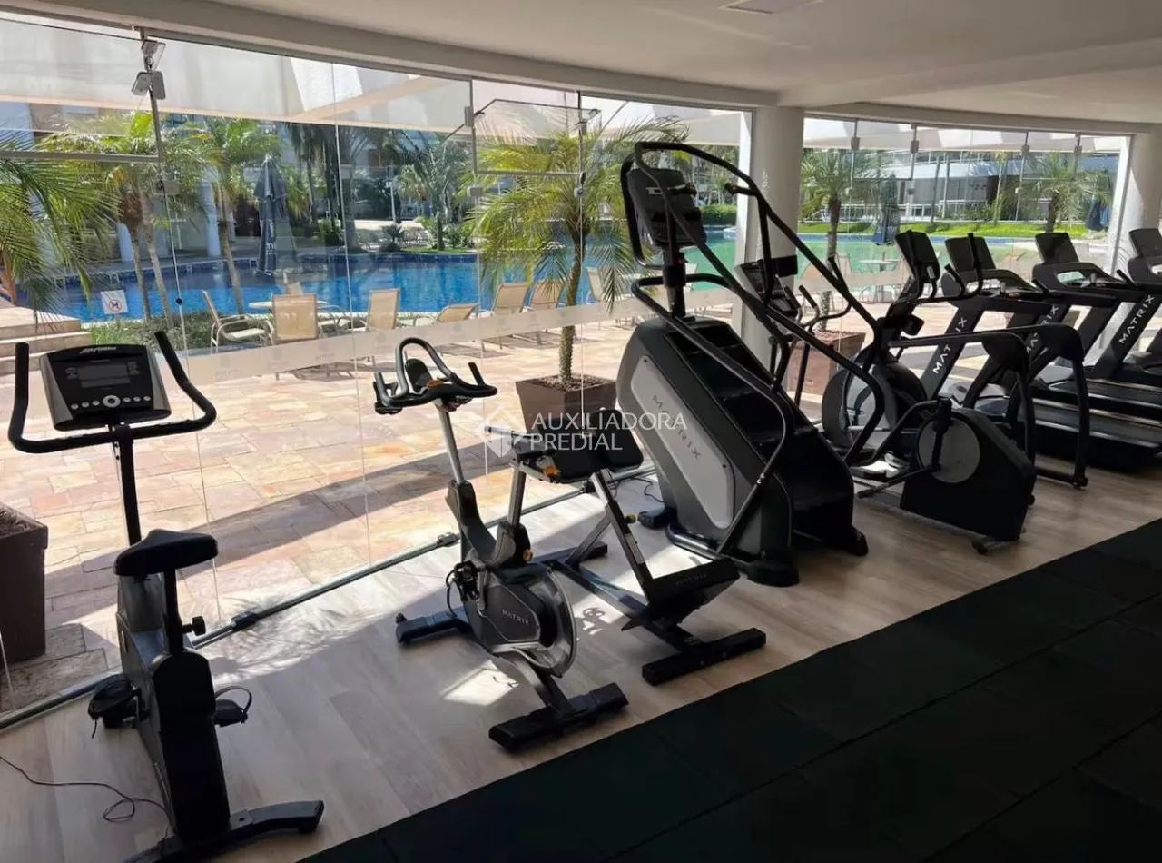 Apartamento à venda com 318 m² e 4 dormitórios no bairro Canasvieiras - Foto 4