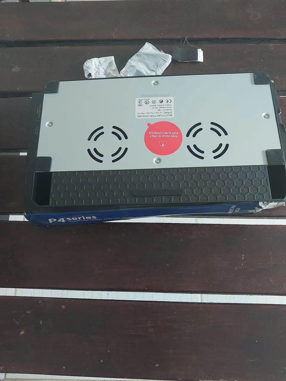 Vende-se uma base do PS4 - Foto 3