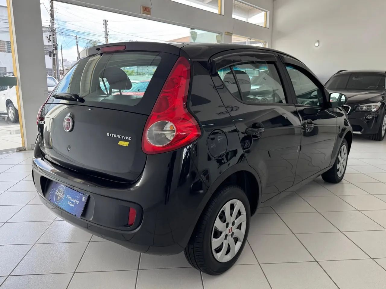 Fiat Palio Attractive 1.0 EVO Fire Flex 8V 5P 2013 - Foto 3