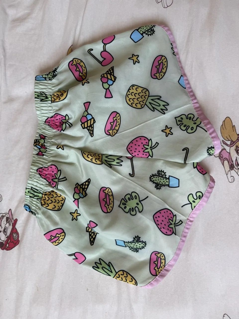 VENDO SHORT 4 ANOS  - Foto 2