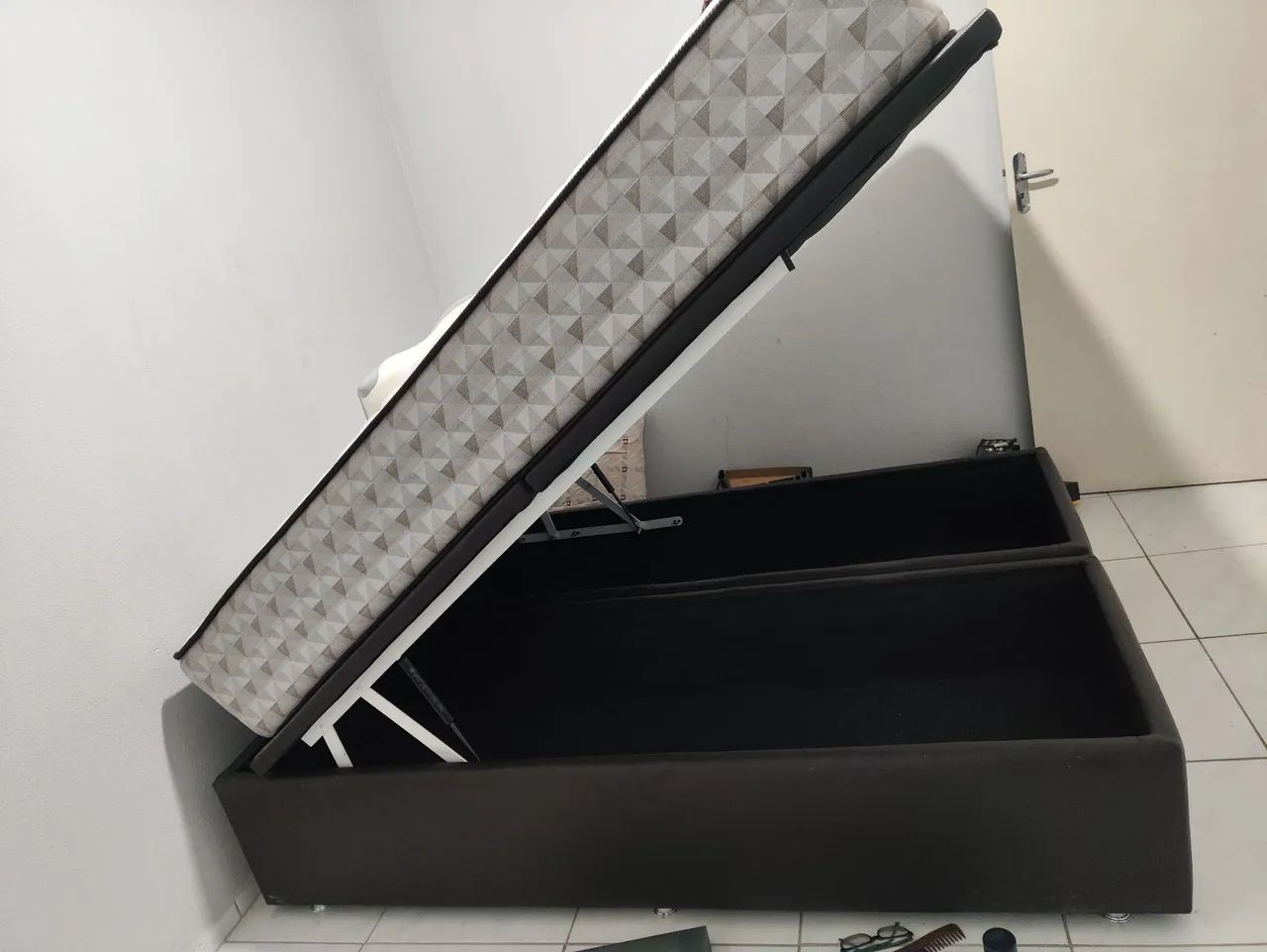 Cama box