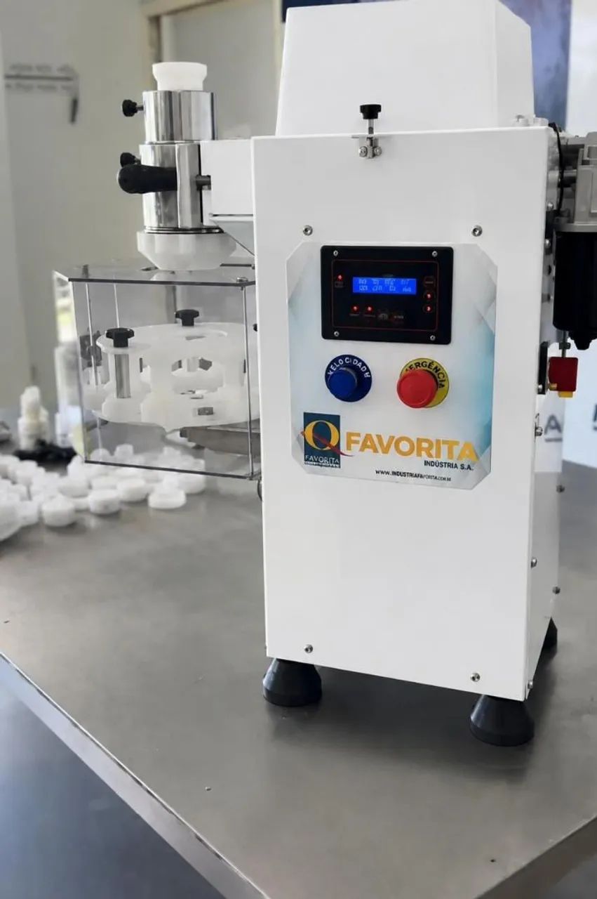 Maquina modeladora profissional de salgados
