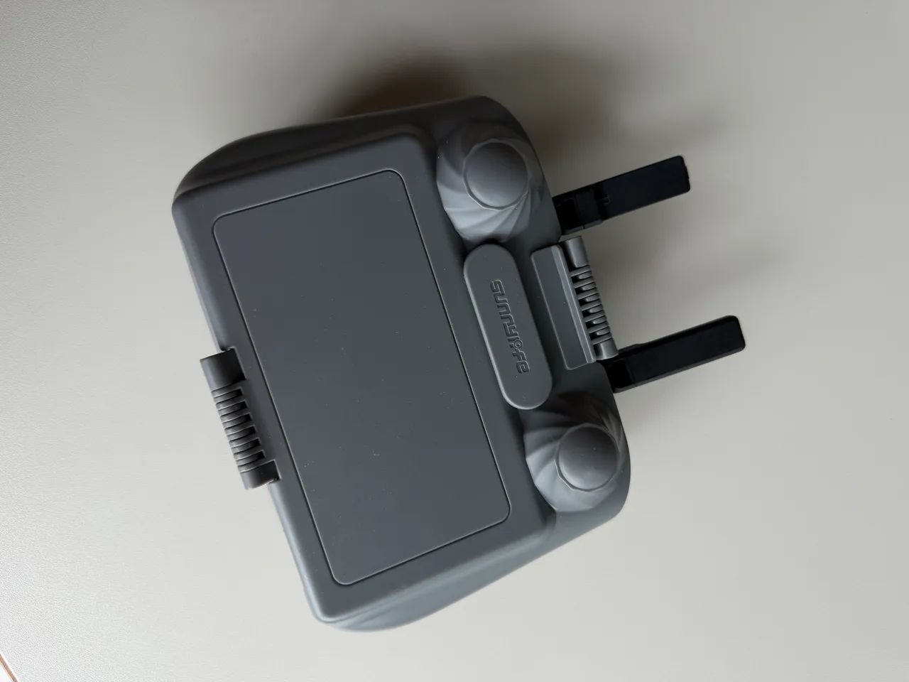 DJI RC 2 + Capa Sunnylife ? Muito novo - Foto 2