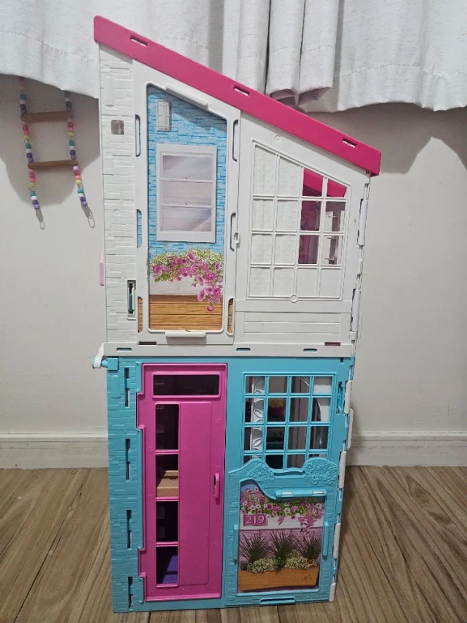 Casa da Barbie completa com acessórios  - Foto 3