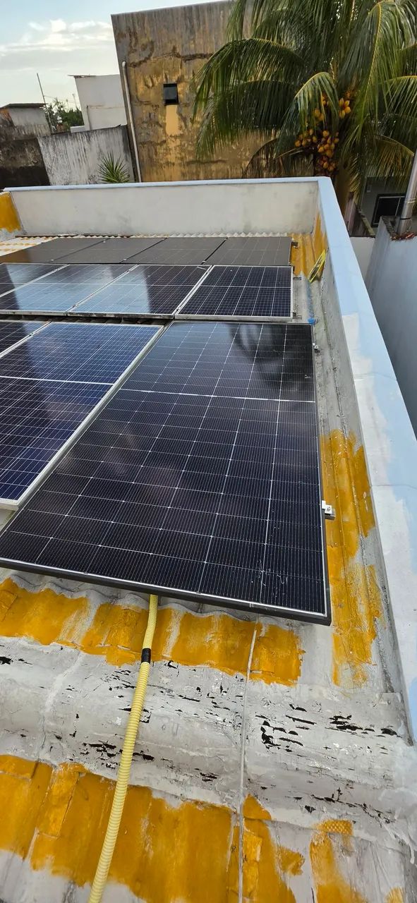 Painel Solar / Placa Solar 600W Novo - Sem Uso( apenas fixado no telhado )