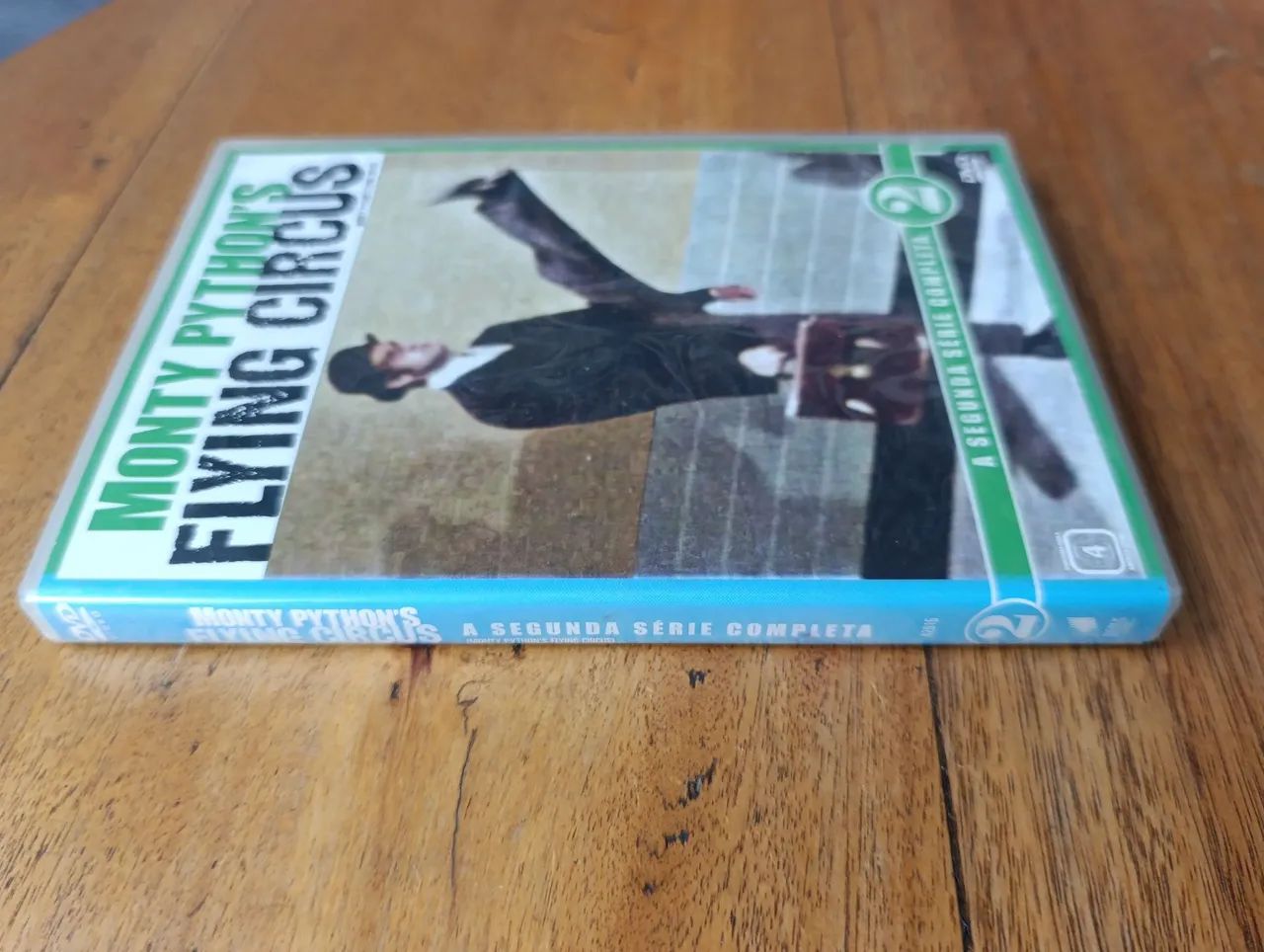 MONTY PYTHON'S FLYING CIRCUS DVD A SEGUNDA SÉRIE COMPLETA 2 DVDS. RARIDADE  - Foto 3