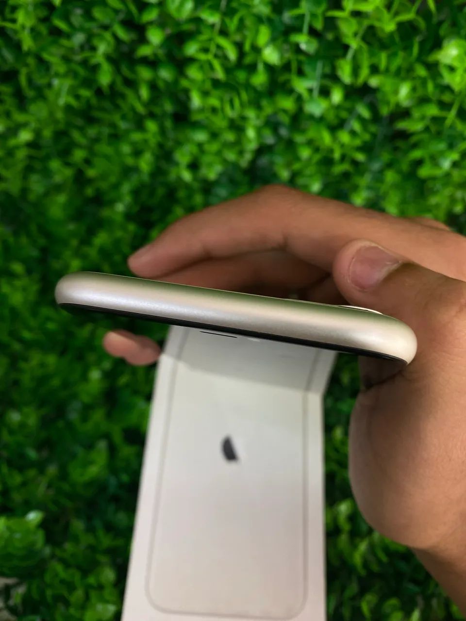 IPHONE 11 64 GB BRANCO, IMPECÁVEL! - Foto 2