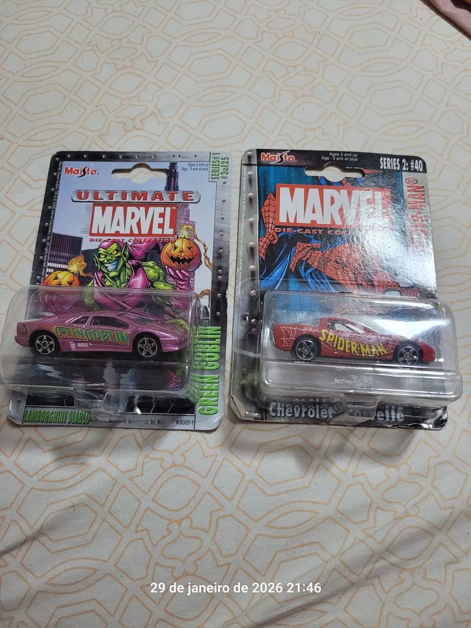 02 Miniaturas colecionáveis 