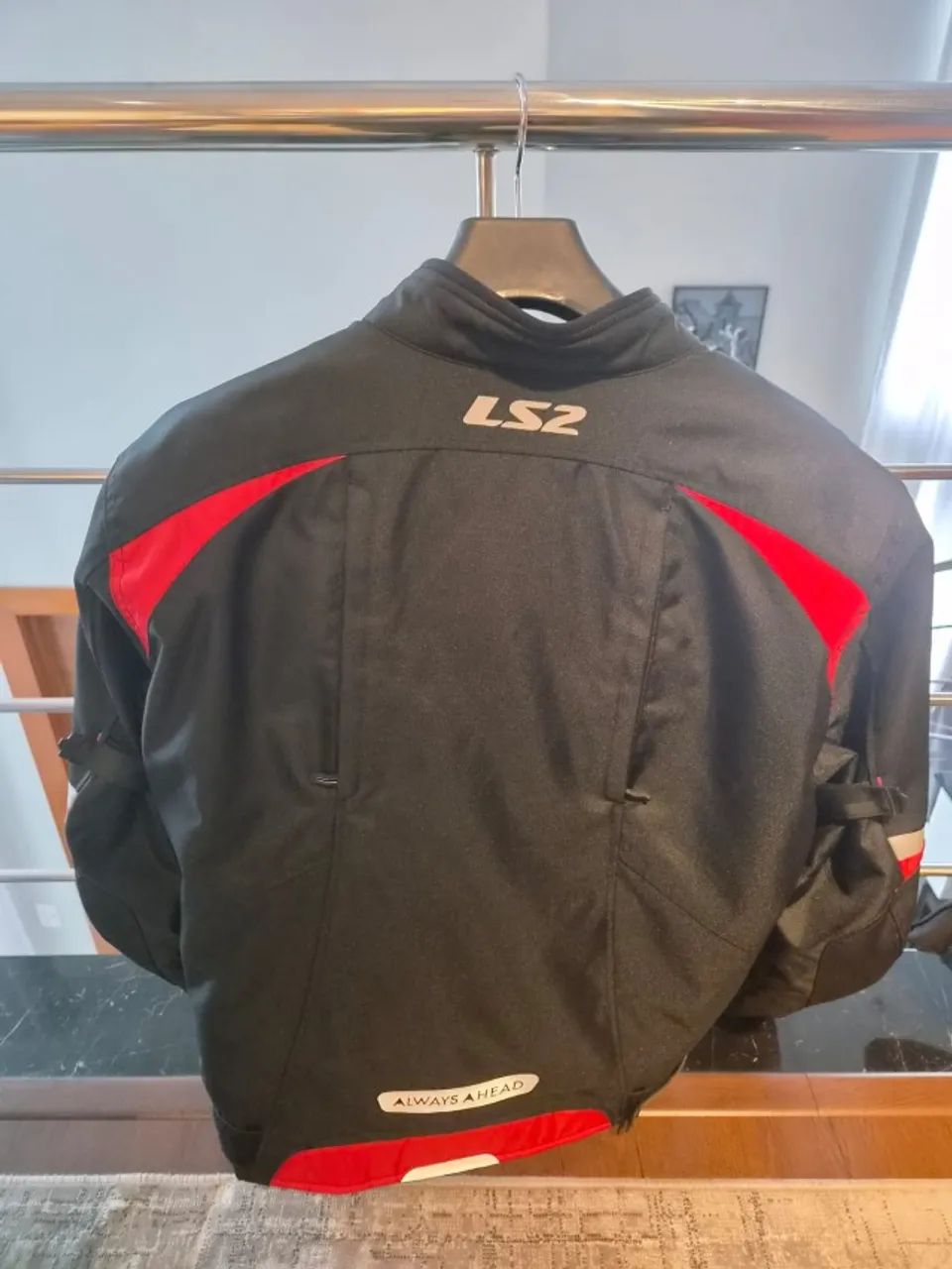 CONJUNTO JAQUETA E CALÇA LS2 MASCULINA - Foto 2