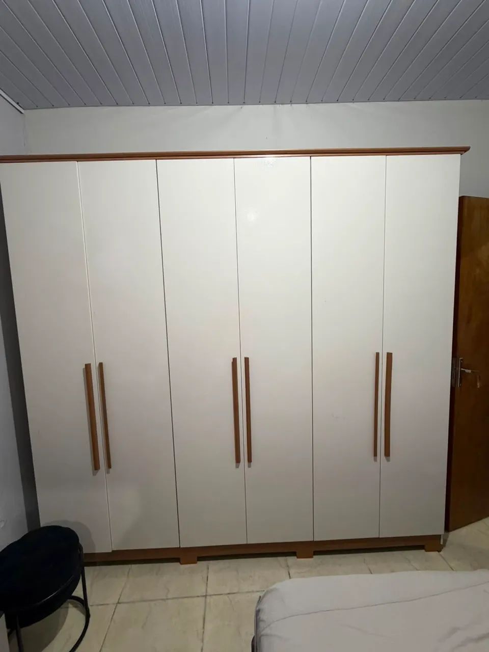 VENDO GUARDA ROUPA