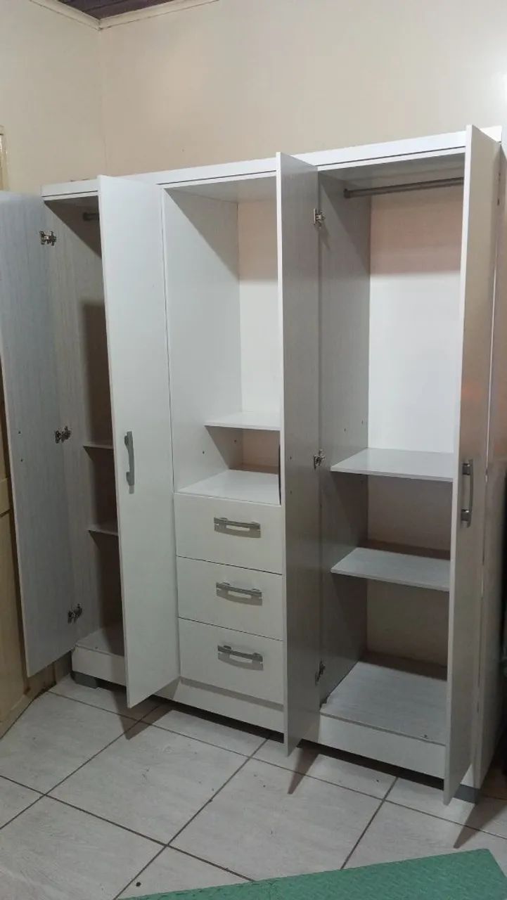 Guarda roupa Branco Seminovo - Foto 2