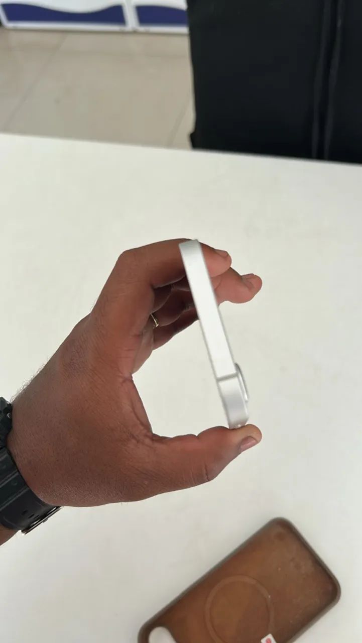 Vendo iPhone 16e 256 Gb todo perfeito  - Foto 5