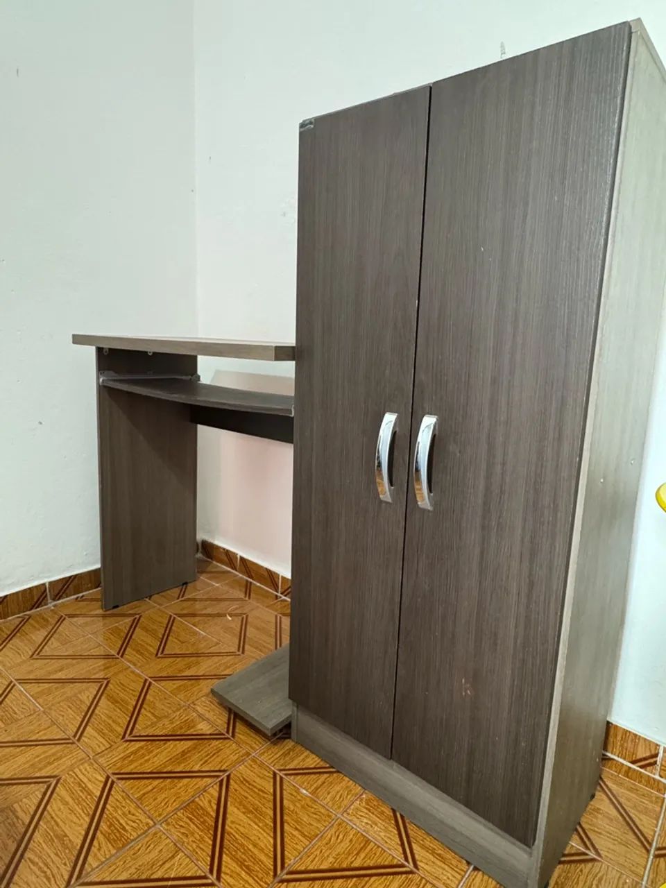 Mesinha de computador 