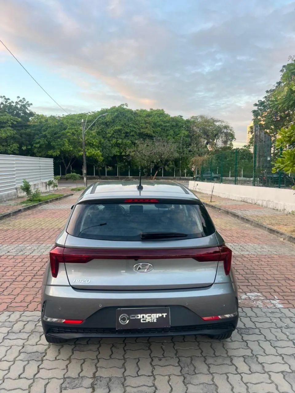 Hyundai HB20 Limited 1.0 Flex 12V Mec. 2024 - Foto 4