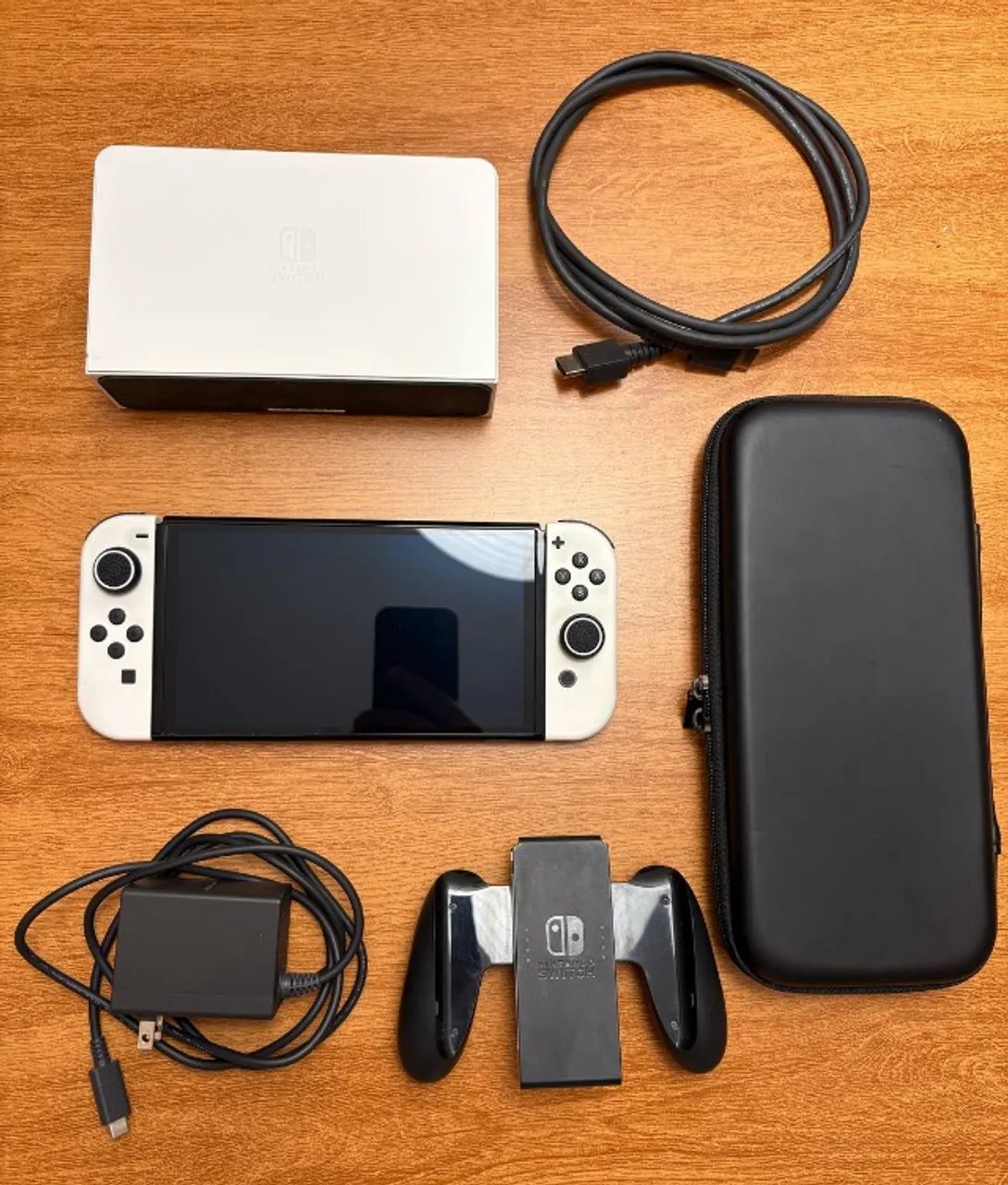 Nintendo Switch OLED + Case - Foto 2