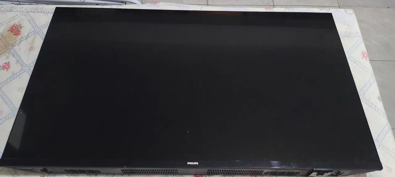 Tvs Philips 43 polegadas com defeito  - Foto 4