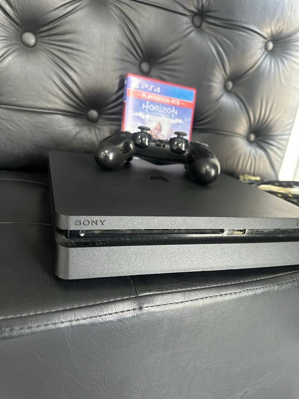 Ps4 slim de 1 Tera com jogos 