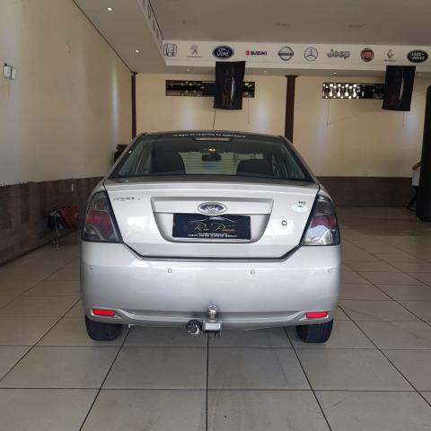 Ford Fiesta Sedan 1.6 12/13 - Troco e Financio! - Foto 6