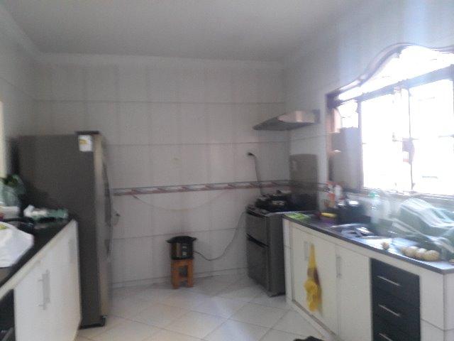 Vendo/Troco excelente casa 5 qts,send 2 suit,cond-fe,cha 128 conj 5 Árniqueiras - Foto 16