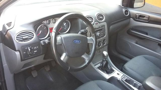 Ford focus 1.6 - Foto 6
