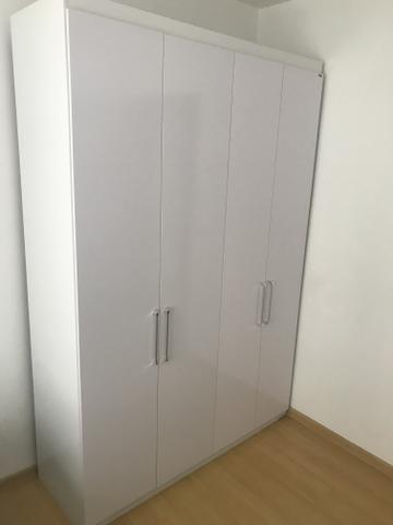 Vendo armário - 4 portas - Foto 2