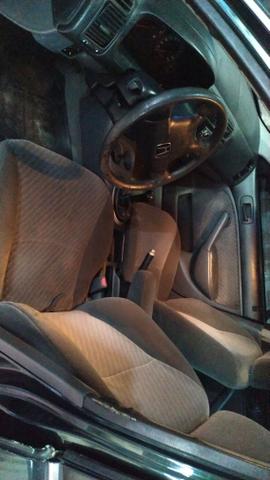 Honda Civic vendo ou troco por carro menor