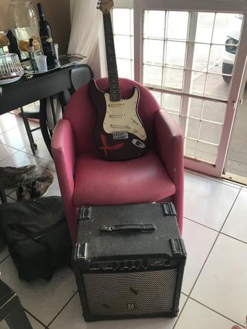 Guitarra (OPORTUNIDADE) - Foto 2