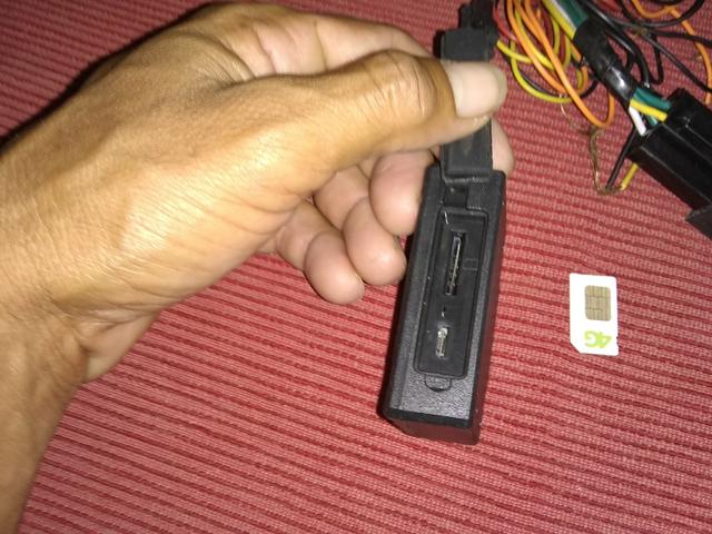 Vende-se outroco um rastreado para moto