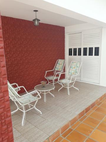 Casa com ótima localização - Foto 4