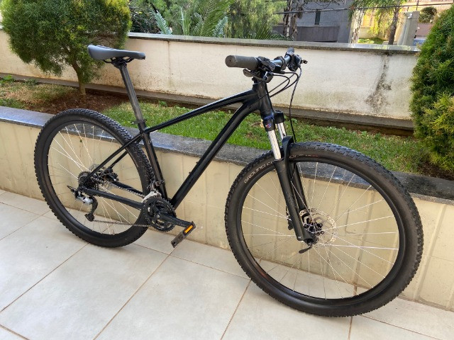 bicicleta specialized rockhopper 2019