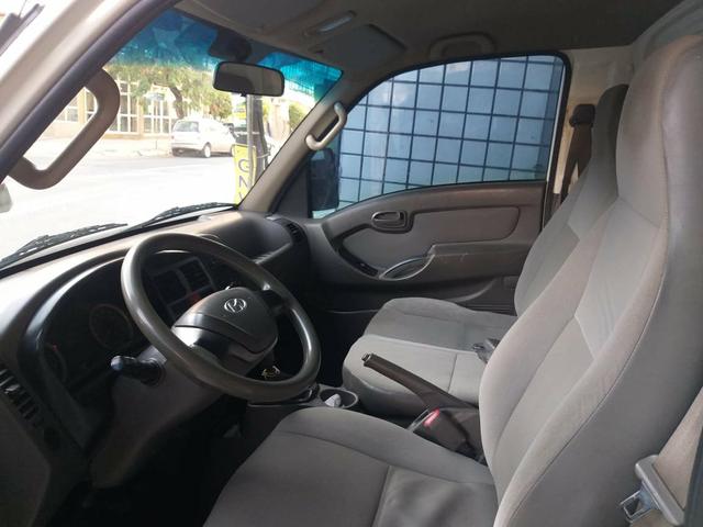 Hyundai HR 2017 no baú ou carroceria ou chassis - Foto 2