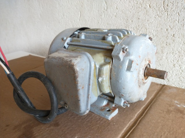 Motor indução trifásica - Foto 2