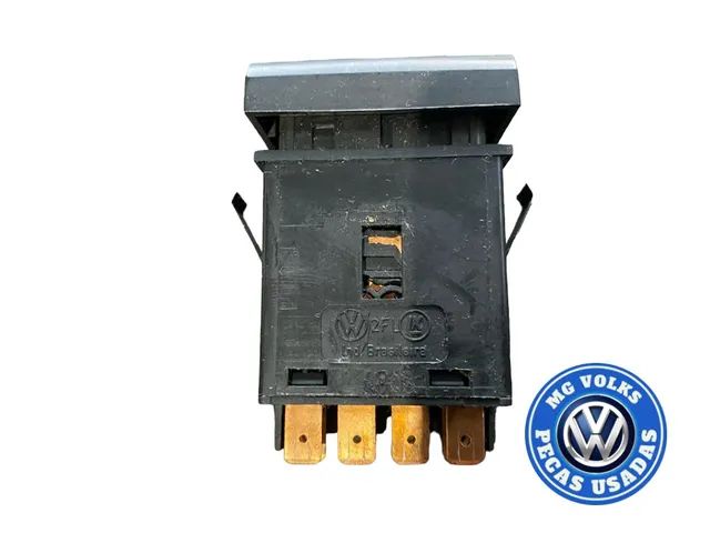 Interruptor de Pisca Alerta VW original Fox Specefox G1  - Foto 2