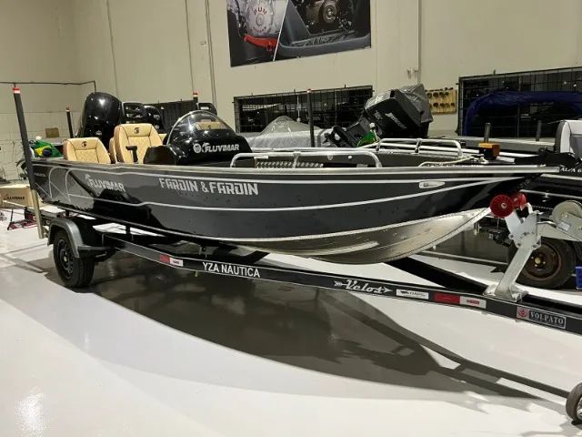 Lancha Fluvimar Cherokee 180 Especial + Motor de Popa Mercury 100 ct + Carreta Rodoviária