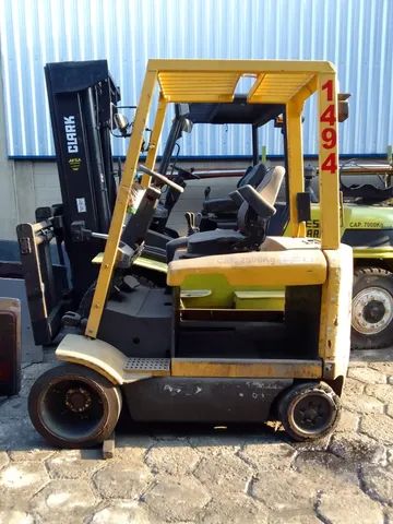 Lote com 4 empilhadeiras Hyster E55XM, capacidade 2.500Kg
