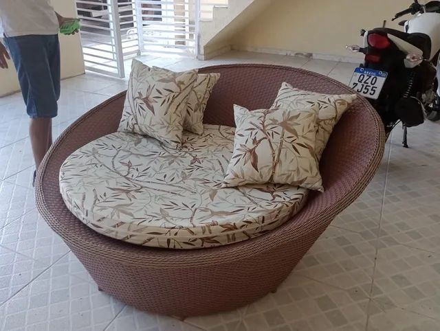 SOFA REDONDO EM ALUMÍNIO - Foto 2