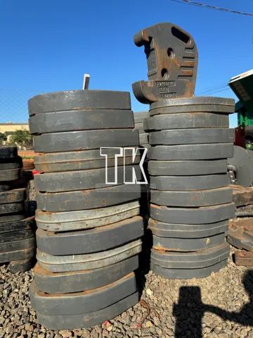 cod.1056 - Peso dianteiro para Trator Massey Ferguson - TK Tratores Nova Andradina - MS  - Foto 4