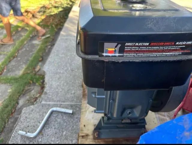 Motor estacionario  Toyama 16,6 HP 903CC, Zero! - Foto 2