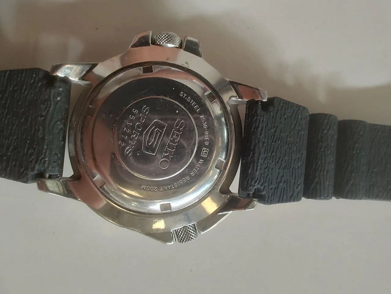 Relógio Seiko Automático 200m com pulseira de borracha - Foto 3